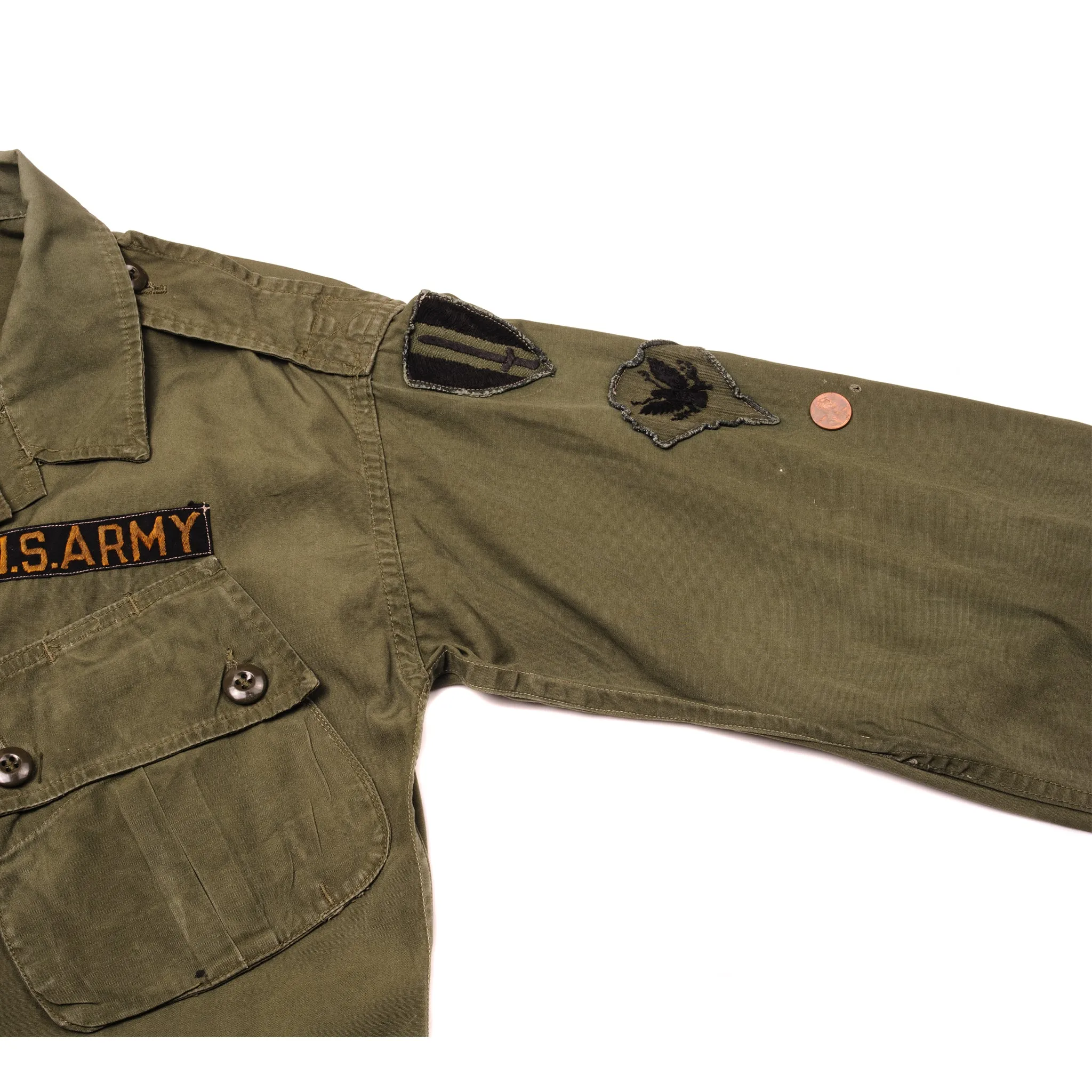 VINTAGE US ARMY TROPICAL COMBAT JACKET FIRST PATTERN 1963 VIETNAM WAR SIZE SMALL LONG WITH PATCHES